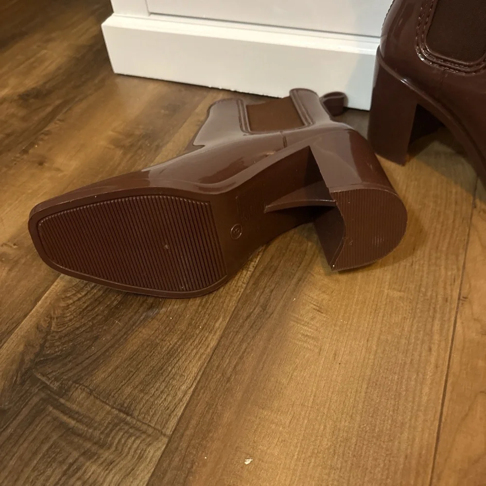 Jeffrey Campbell Brown Heeled Rain Boots Size 6 Chelsea Style